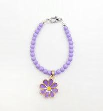 Load image into Gallery viewer, Lavender Daisy
